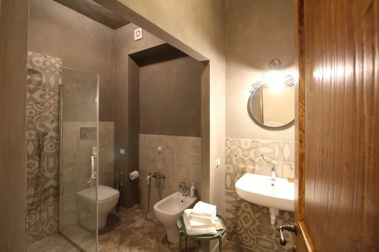 Apartment Villa Leonardo Vinci